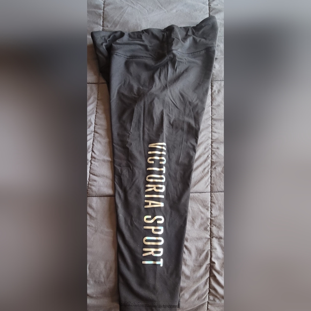 Victoria Sport leggings